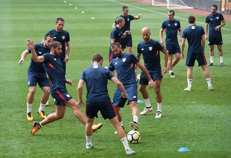 20246193_1574944292537327_1169403608970691491_n