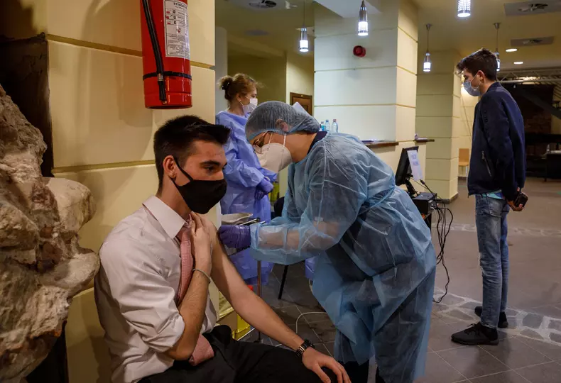 vaccinare filarmonica sibiu vlad chirea