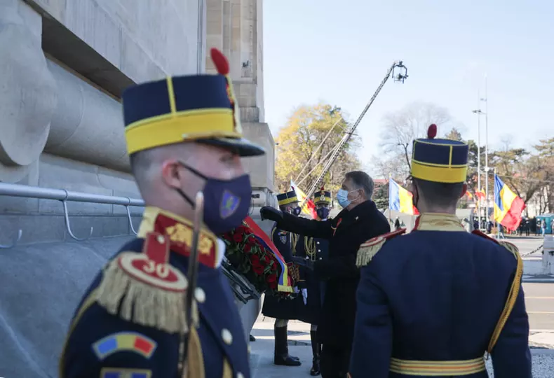 klaus iohannis PARADA 1 DECEMBRIE - BUCURESTI-clad chirea (1)