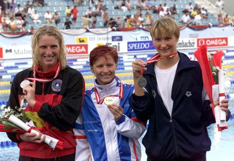 SWIMMING-MEDALS