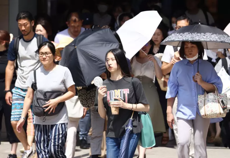 Hot day in Osaka