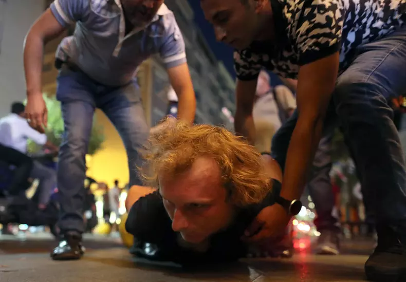 Proteste violente în Turcia (6)