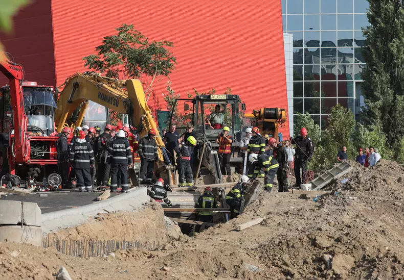 accident de munca santier langa biblioteca nationala_Vlad Chirea