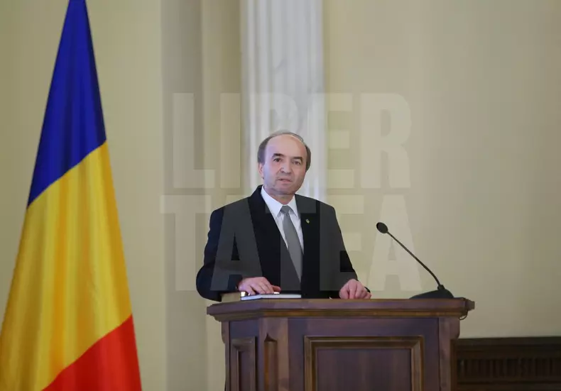 Iohannis juramant, cotroceni (5)