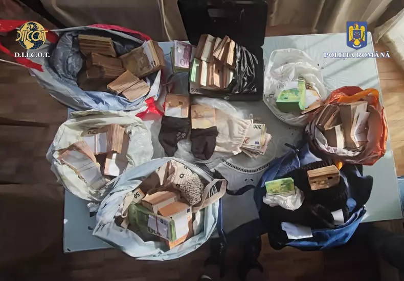 whatsapp-image-2023-03-09-at-15-56-36-17