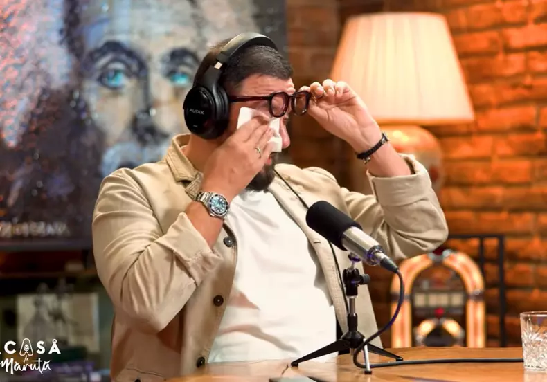 Cătălin Măruță plânge la podcast (1)