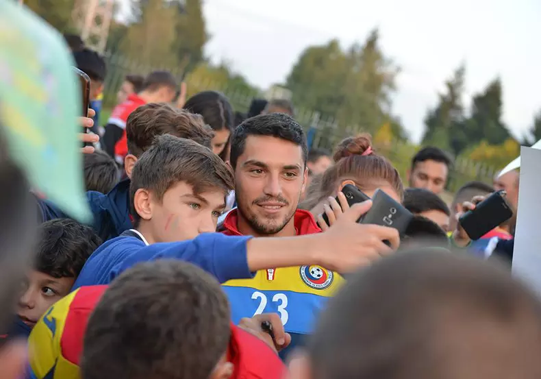 14484965_659621534215460_7060442120516465401_n