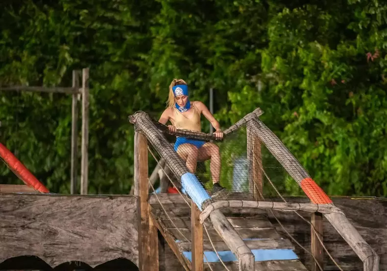 bianca stoica survivor romania 2026 antena 1 razboinici (8)