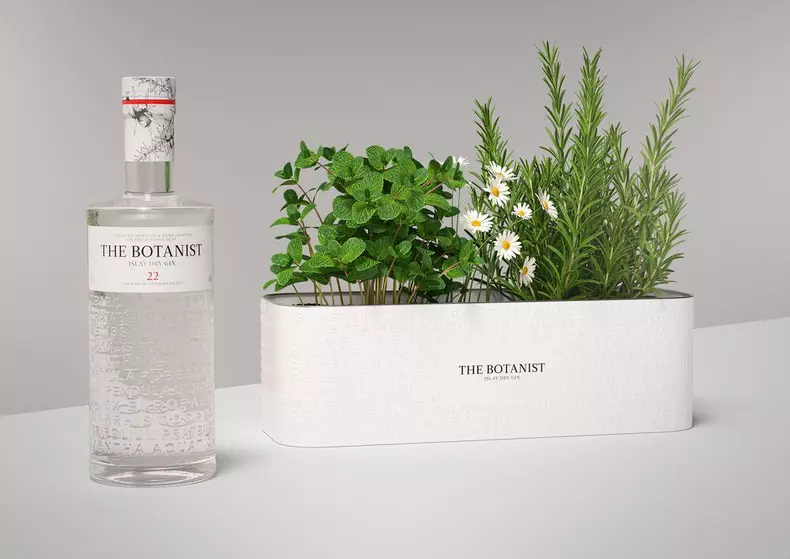 Medium-The Botanist-Photo-The Botanist Tin Planter Render-4