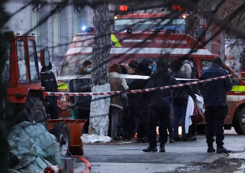 incendiu bals vlad chirea