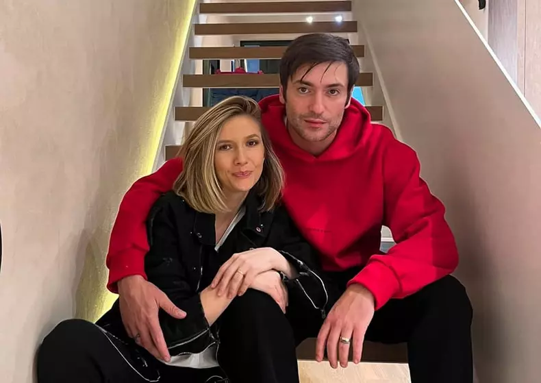 adela popescu si radu valcan casnicie 7