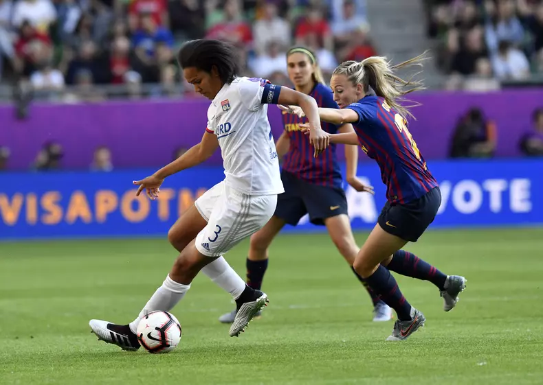 Olympique Lyon vs FC Barcelona