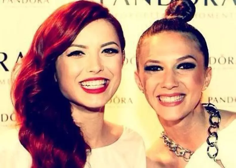 Adela Popescu și Elena Gheorghe (7)