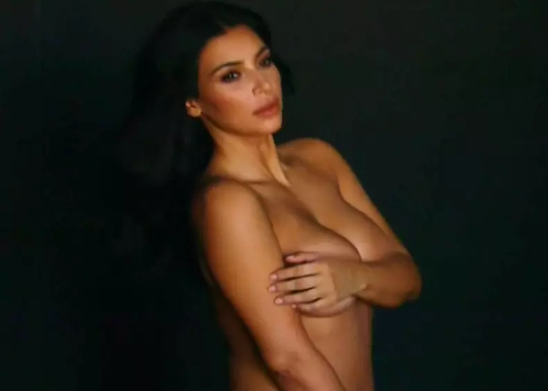 Kim_Kardashian_goala_northfoto_7.jpg