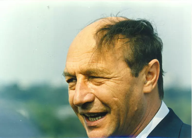 basescu_traian_L_10.jpg