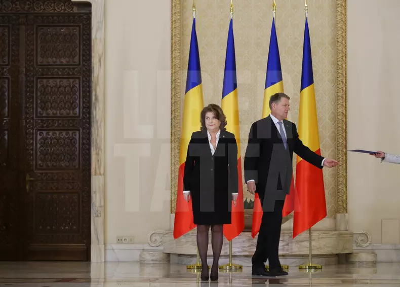 Iohannis juramant, cotroceni (10)