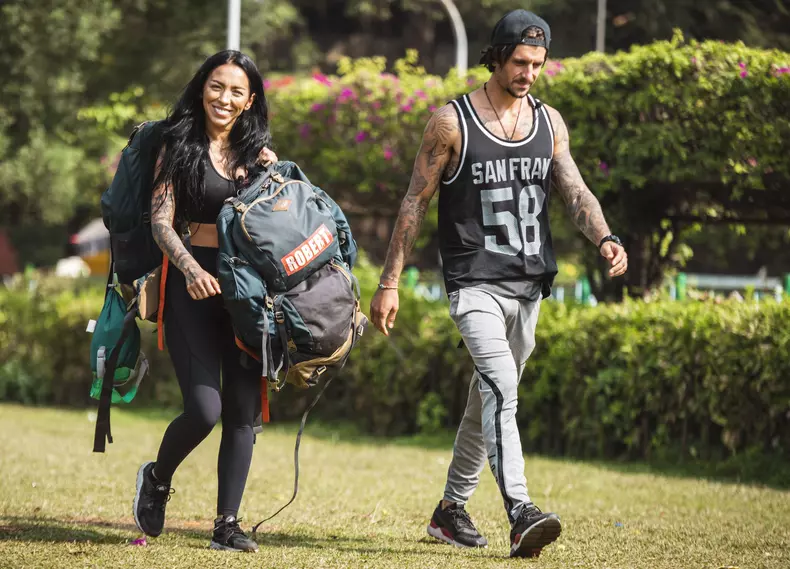 Ruby si Robert la Asia Express