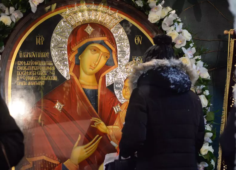 Pelerinaj în Capitală. Icoană făcătoare de minuni, adusă de la Muntele Athos