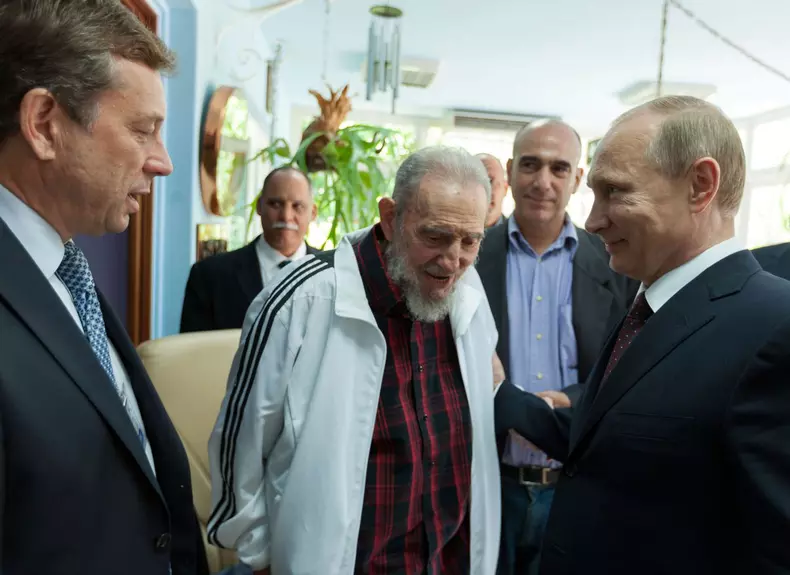 Vladimir_Putin_Fidel_Castro_Cuba_EPA_1.jpg