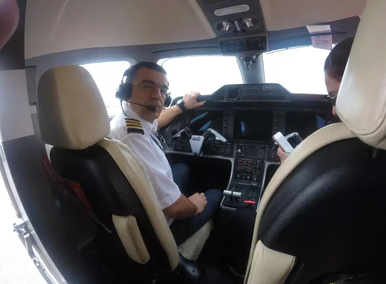 mihai-margineanu-avion-3