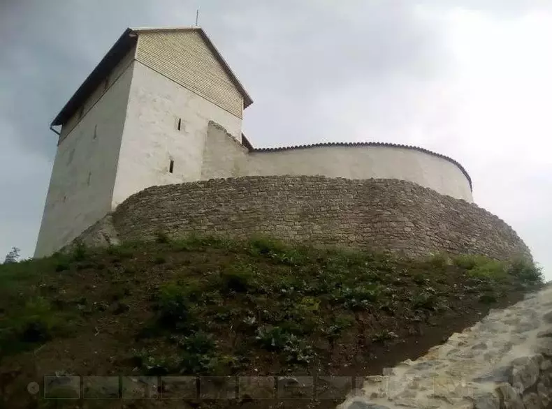 Cetatea Feldioara a fost reconstruită în totalitate. (2)