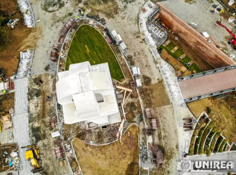 Cum arată Monumentul Marii Uniri de la Alba Iulia (6)