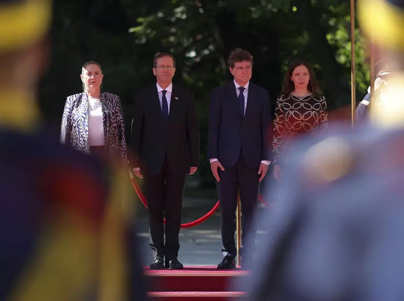 nicusor dan isaac herzog israel (5)