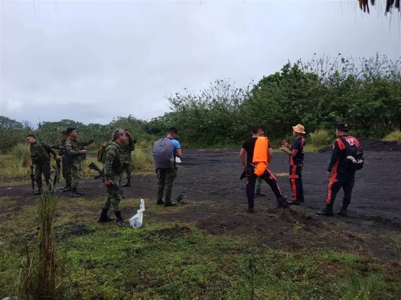 Search and rescue of a crashed airplane in Albay province