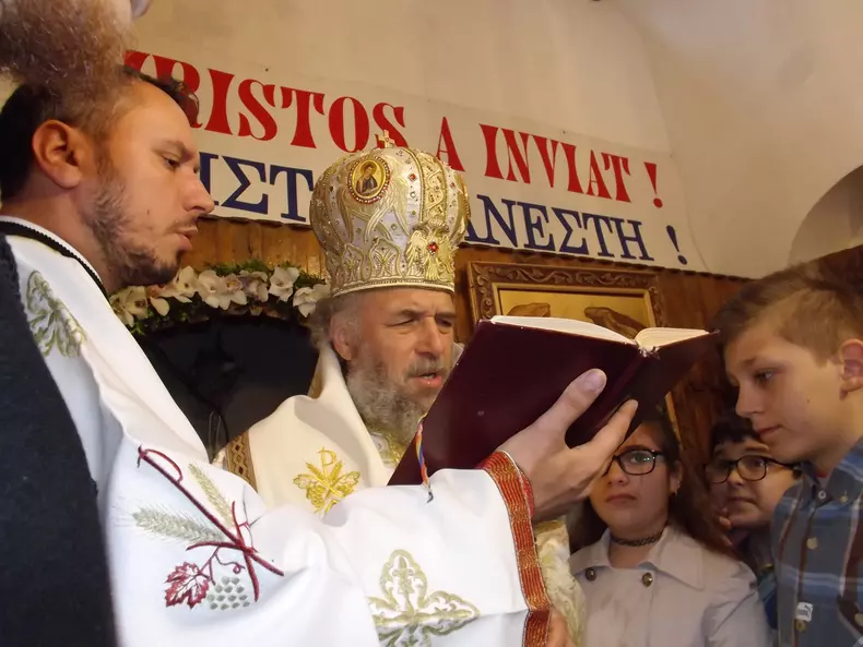 IZVORUL TAMADUIRII (53)