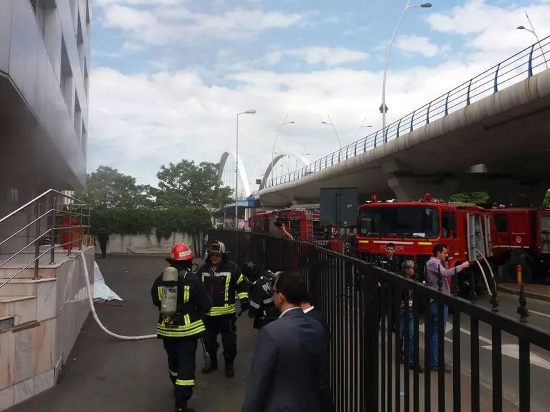 incendiu pasaj basarab (3)