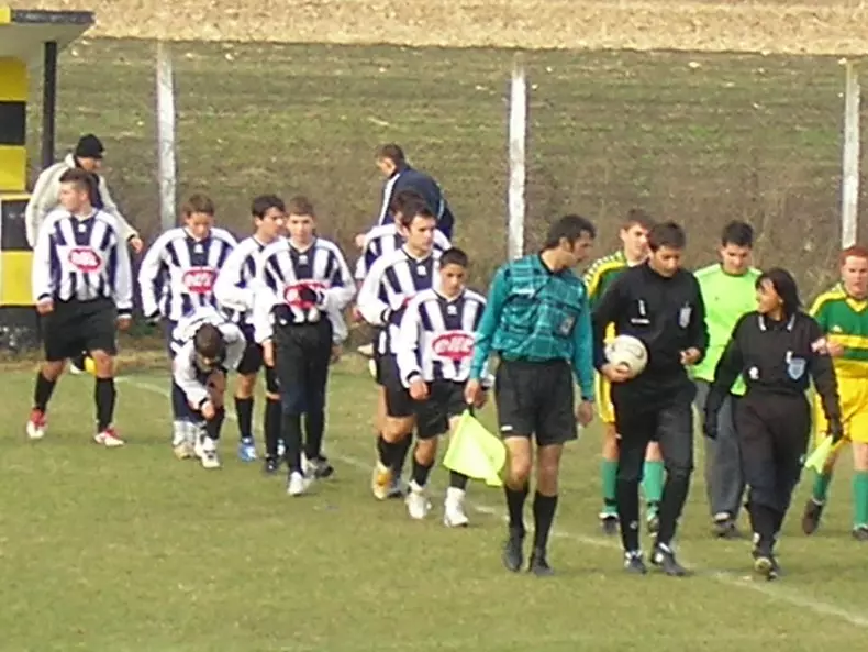 1079453_490761767667277_790552819_n