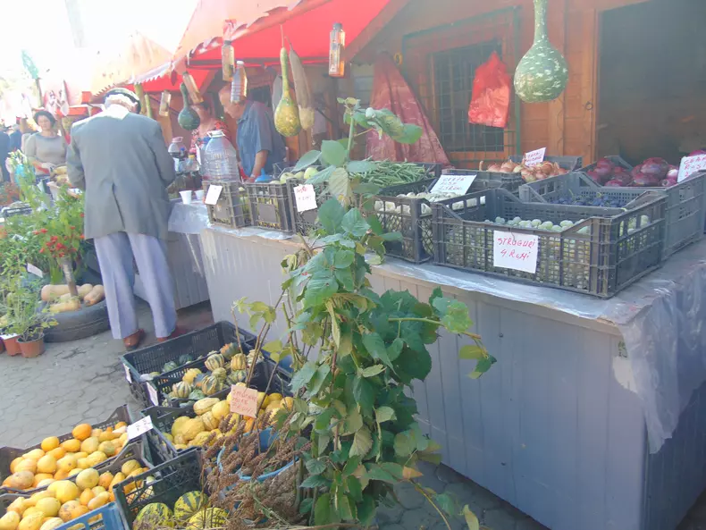 targ toamna preturi hora mici pastrama (21)