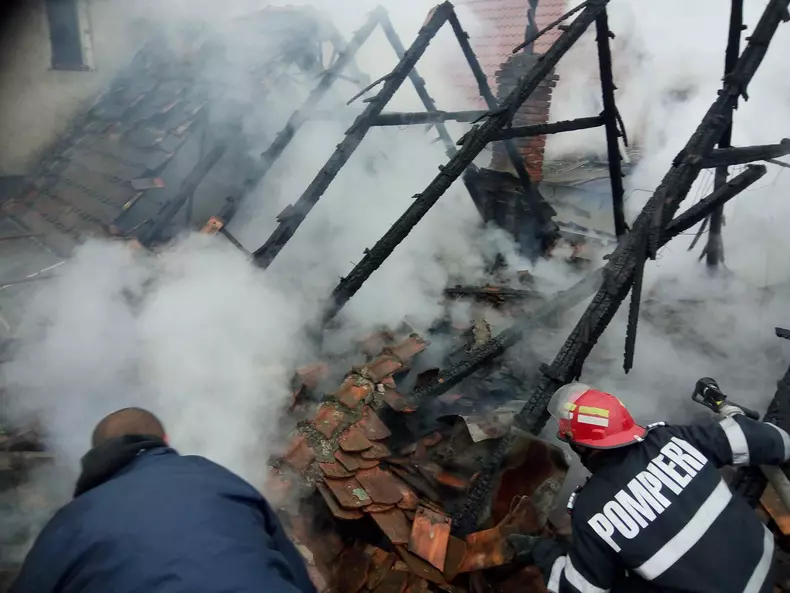 incendiu violent (3)
