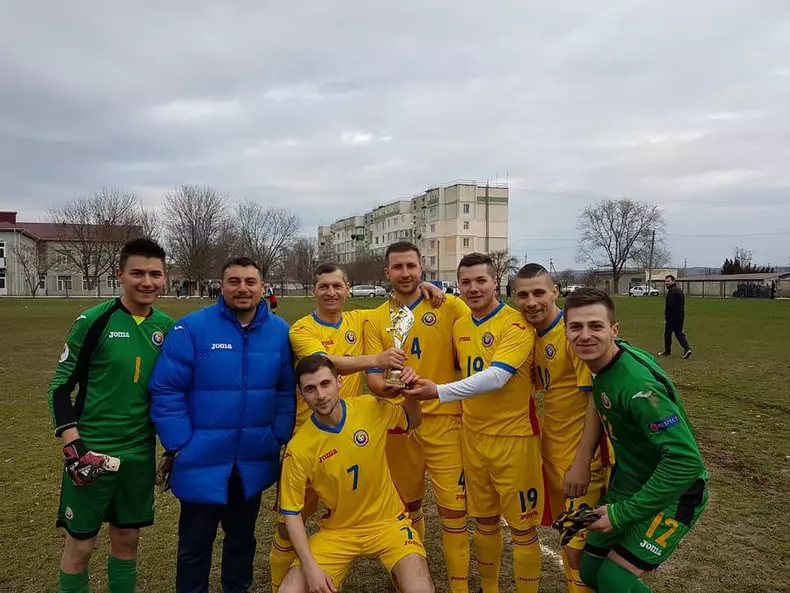 17499159_600561980148472_7734761851498584303_n