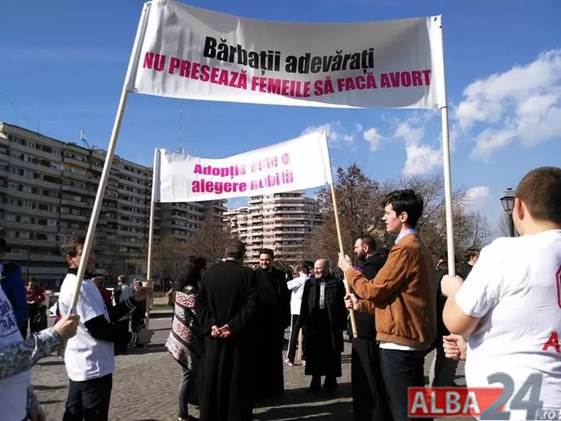 mars-pentru-viata-2017-alba-iulia__
