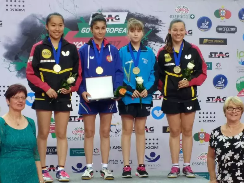 Zaharia bronz cadete