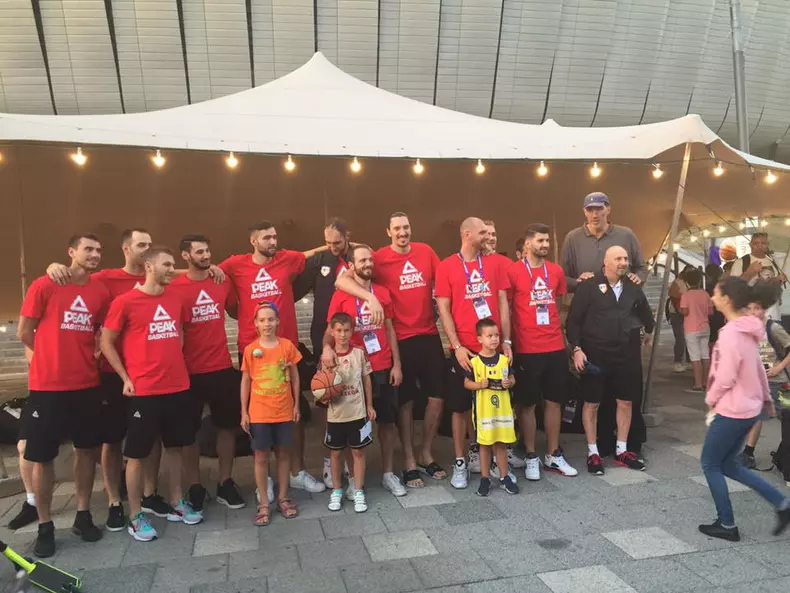 21151587_1652595354759344_6169076500182961146_n