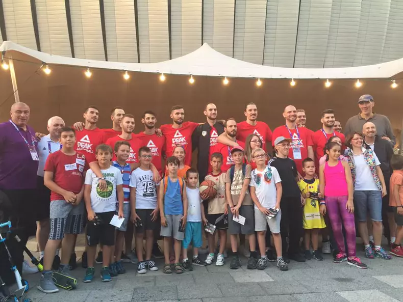 21192112_1652595294759350_2740475743607322840_n