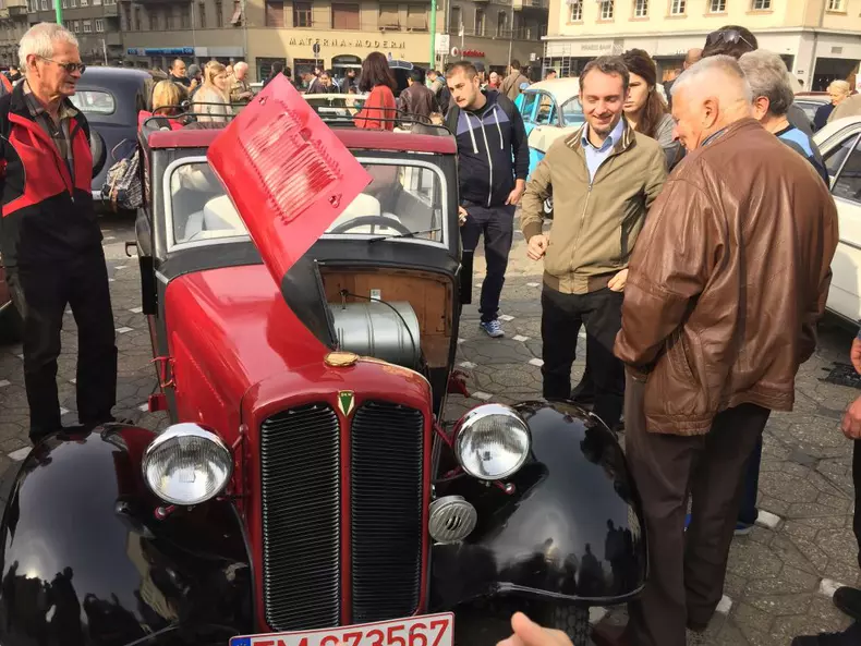 masini de epoca_Retroparada de toamna_Timisoara (39)