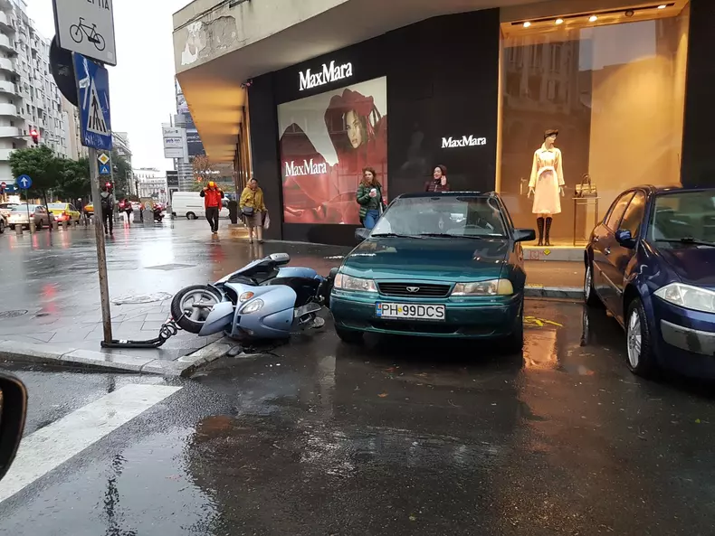 Măsuri speciale în București din cauza furtunii