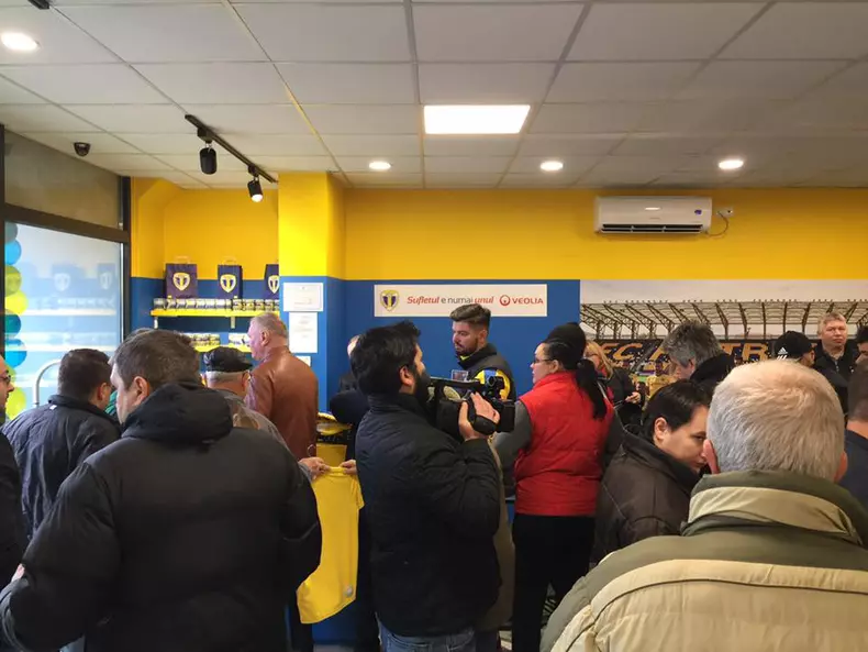 25508091_1767511909934354_4270442438130552989_n