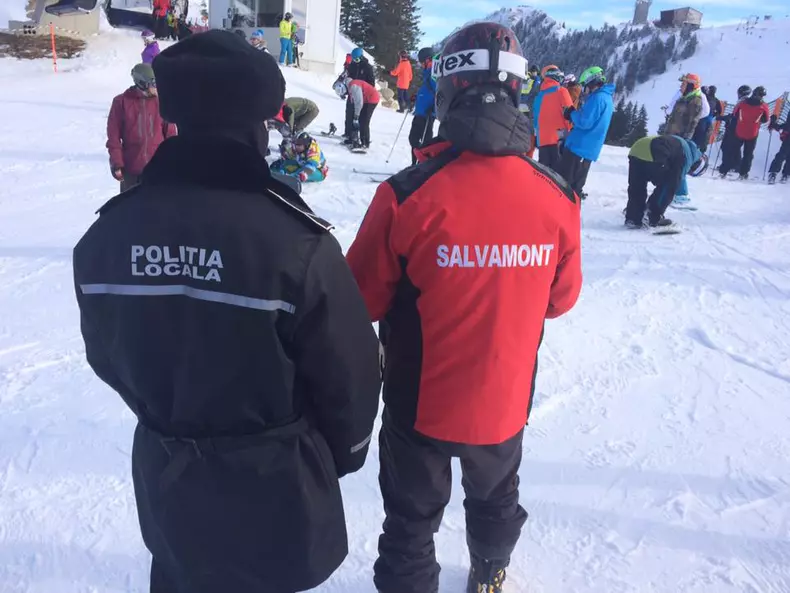 26993871_1869117000045949_77704371744126094_n