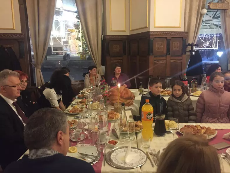 Badnjakul a arătat un an roditor pentru sârbii care celebrează Crăciunul pe rit vechi