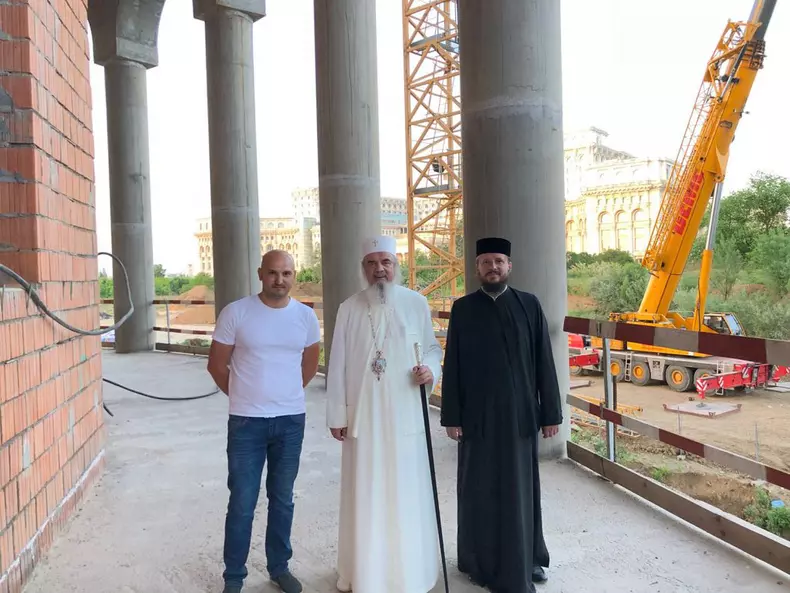 Vizita-Patriarhului-Romaniei-pe-santierul-CMN-4-mai-2018 a IIa