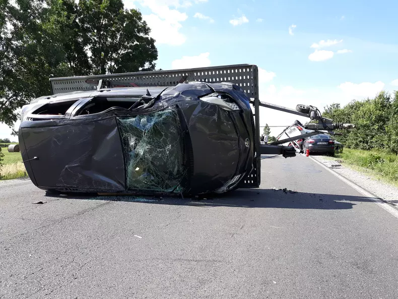 Accident în Ungaria cu 10 răniți, în apropierea graniței cu România (3)