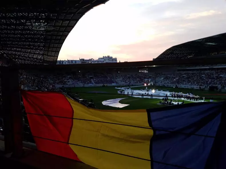 38532475_1748828941896427_3270980679554301952_n