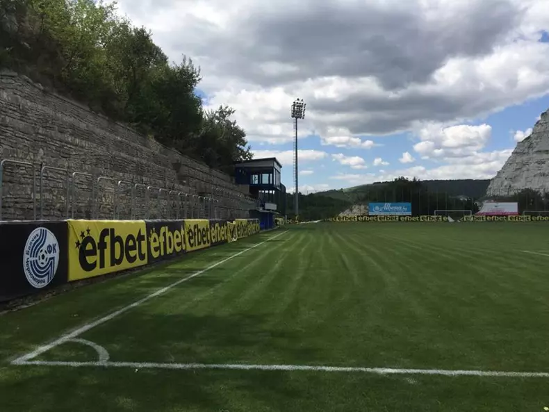 39082995_442090832960762_6733845272234819584_n