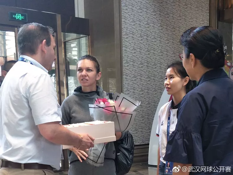 Simona Halep a ajuns la Wuhan