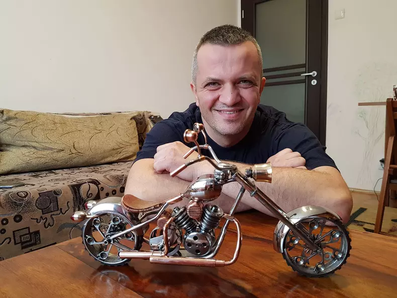 received_2028983537147347