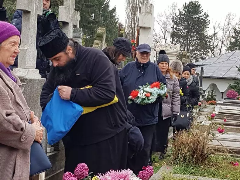 46495492_2333471330059006_5111834938571751424_n